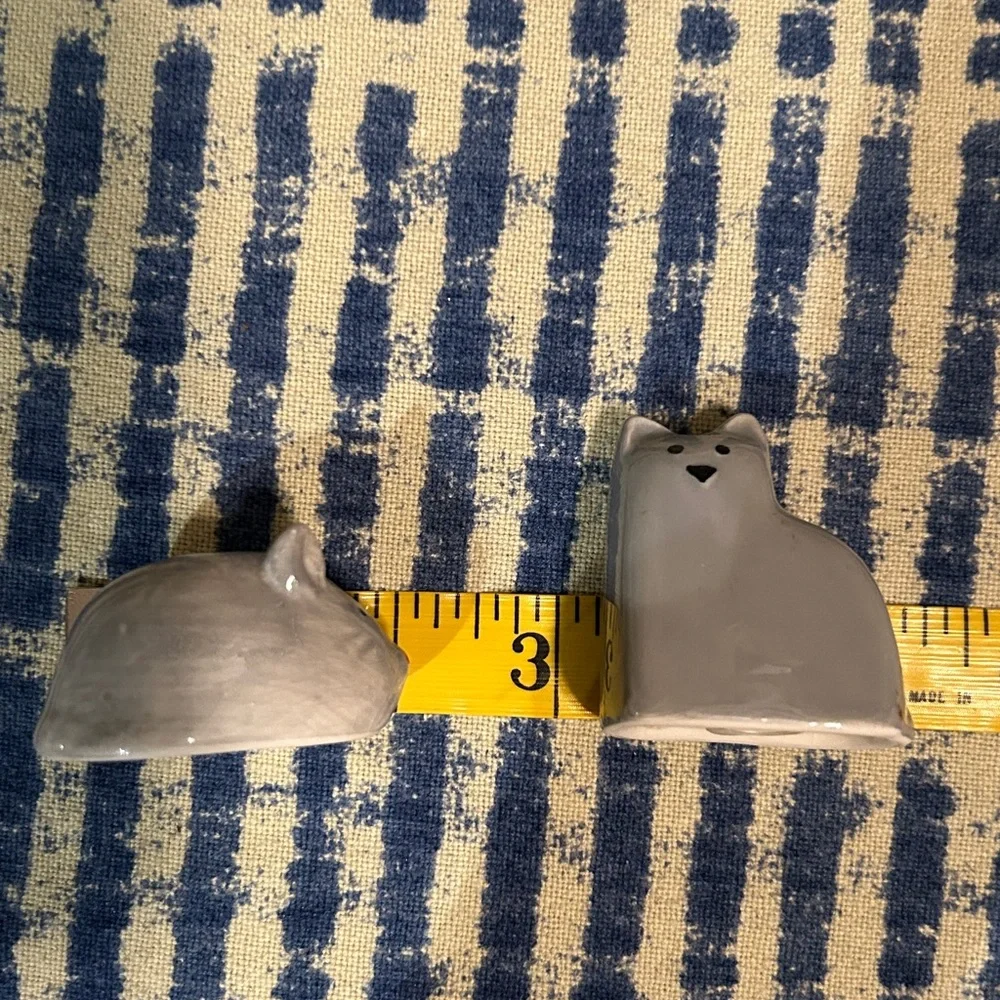 Cat and Mouse Salt and Pepper Shakers